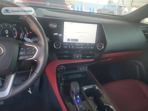 Used 2024 Lexus NX 250 FWD w/ Cold Area Package image 8