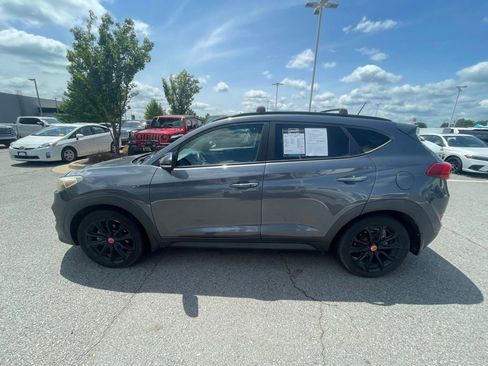 Used 2017 Hyundai Tucson Night FWD image 4
