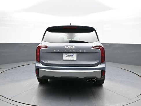 Certified 2023 Kia Telluride S image 7