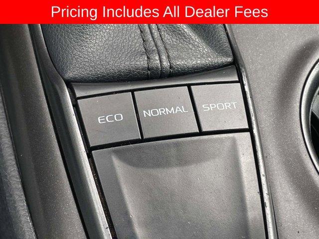Used 2023 Toyota Camry SE FWD image 32