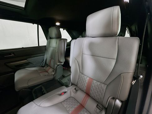 Used 2026 Toyota Sequoia Capstone AWD/4WD image 23