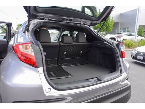 Certified 2019 Toyota C-HR XLE FWD image 25
