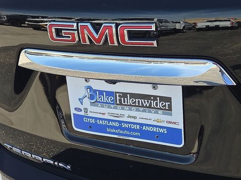 Used 2023 GMC Terrain Denali w/ Black Diamond Edition AWD/4WD image 16