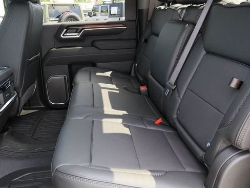 New 2026 GMC Sierra 2500 Denali w/ Denali Reserve Package AWD/4WD image 24