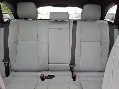 Certified 2026 Land Rover Range Rover Velar Dynamic SE image 13