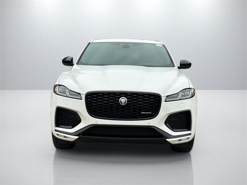 Used 2024 Jaguar F-PACE R-Dynamic S image 2