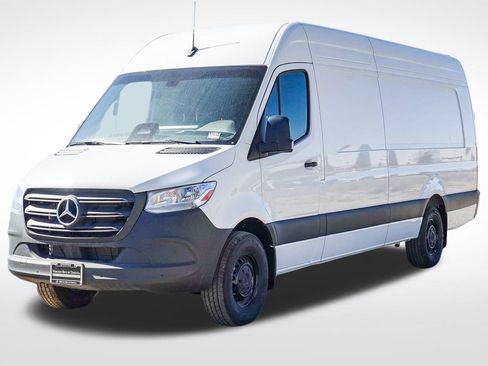 New 2025 Mercedes-Benz Sprinter 2500 image 3