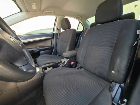 Used 2015 Mitsubishi Lancer ES FWD image 10