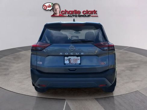 Used 2023 Nissan Rogue S FWD image 4