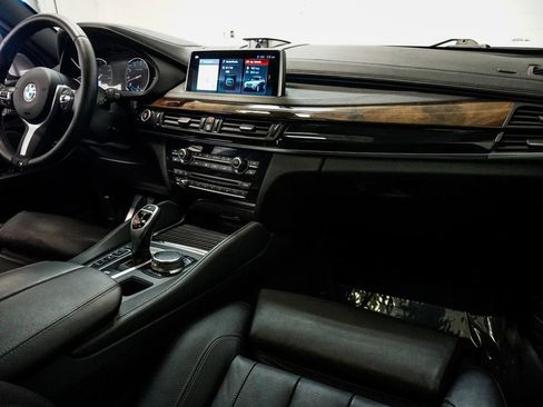 Used 2019 BMW X6 xDrive35i w/ M Sport Package AWD/4WD image 13
