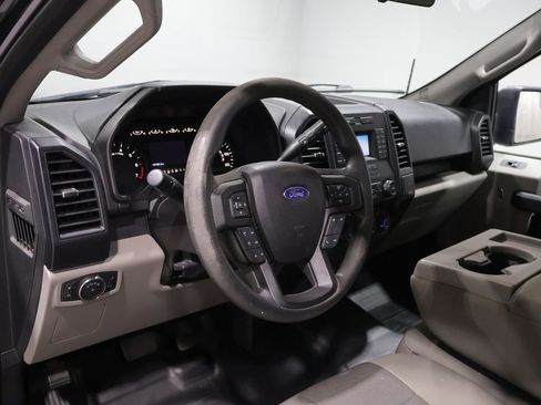 Used 2015 Ford F150 XL w/ Equipment Group 101A Mid AWD/4WD image 15