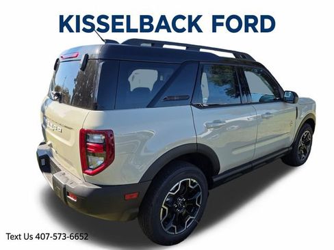 New 2025 Ford Bronco Sport Outer Banks image 3