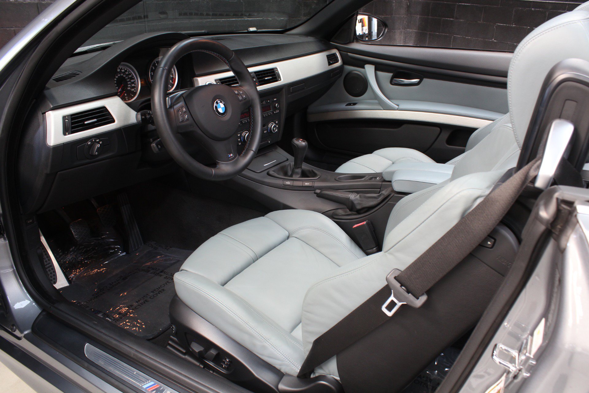 Used 2008 BMW M3 Convertible w/ Premium Pkg RWD image 51