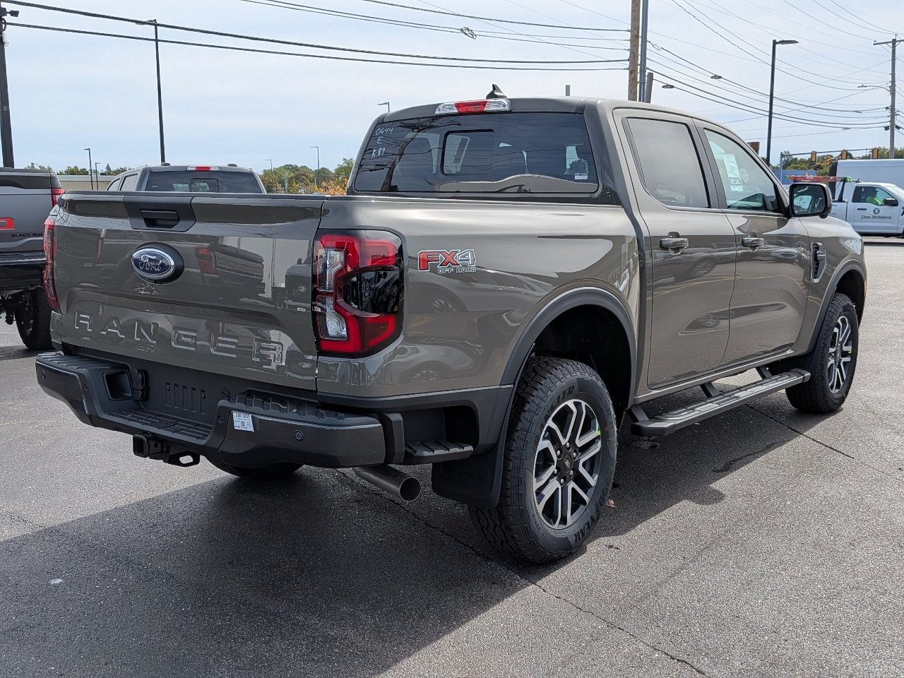 New 2026 Ford Ranger Lariat w/ FX4 Off-Road Package AWD/4WD image 4