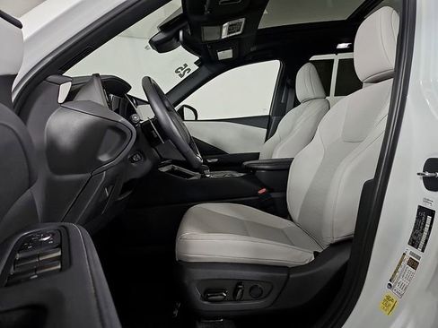 Used 2025 Lexus TX 350 AWD w/ Technology Package image 16