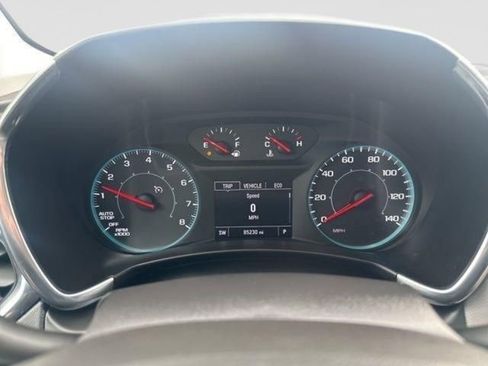 Used 2023 Chevrolet Equinox LS AWD/4WD image 14