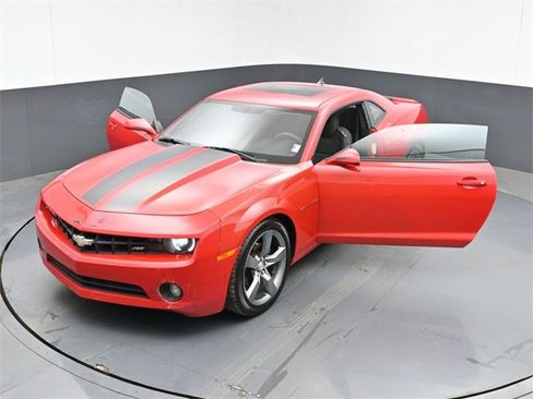 Used 2011 Chevrolet Camaro LT w/ RS Package image 43