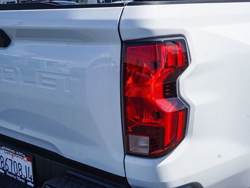 Used 2026 Chevrolet Colorado W/T w/ WT Custom Package RWD image 7