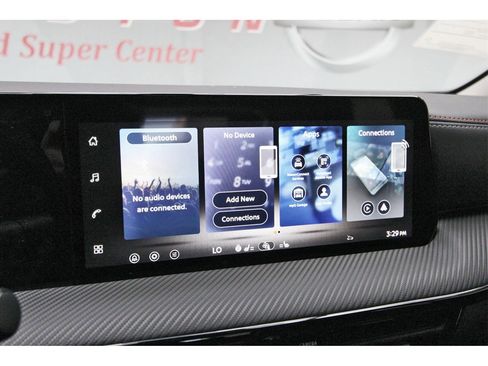 New 2026 Nissan Kicks SR w/ SR Premium Package image 24