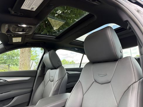 Used 2025 Cadillac CT5 Premium Luxury w/ LPO, ONYX Package AWD/4WD image 26