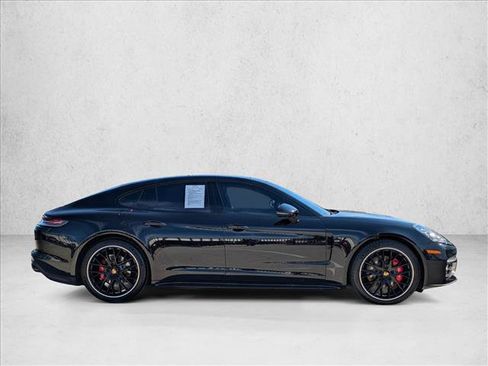 Used 2022 Porsche Panamera 4S image 4