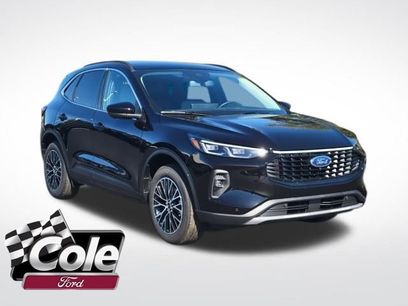 New 2026 Ford Escape SE w/ PHEV Premium Package