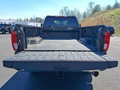 Used 2022 GMC Sierra 2500 SLE w/ SLE Convenience Package AWD/4WD image 28