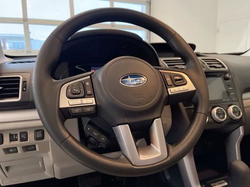 Used 2018 Subaru Forester 2.5i Premium AWD/4WD image 14