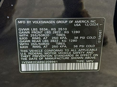 Used 2025 Volkswagen Atlas Cross Sport SE image 12