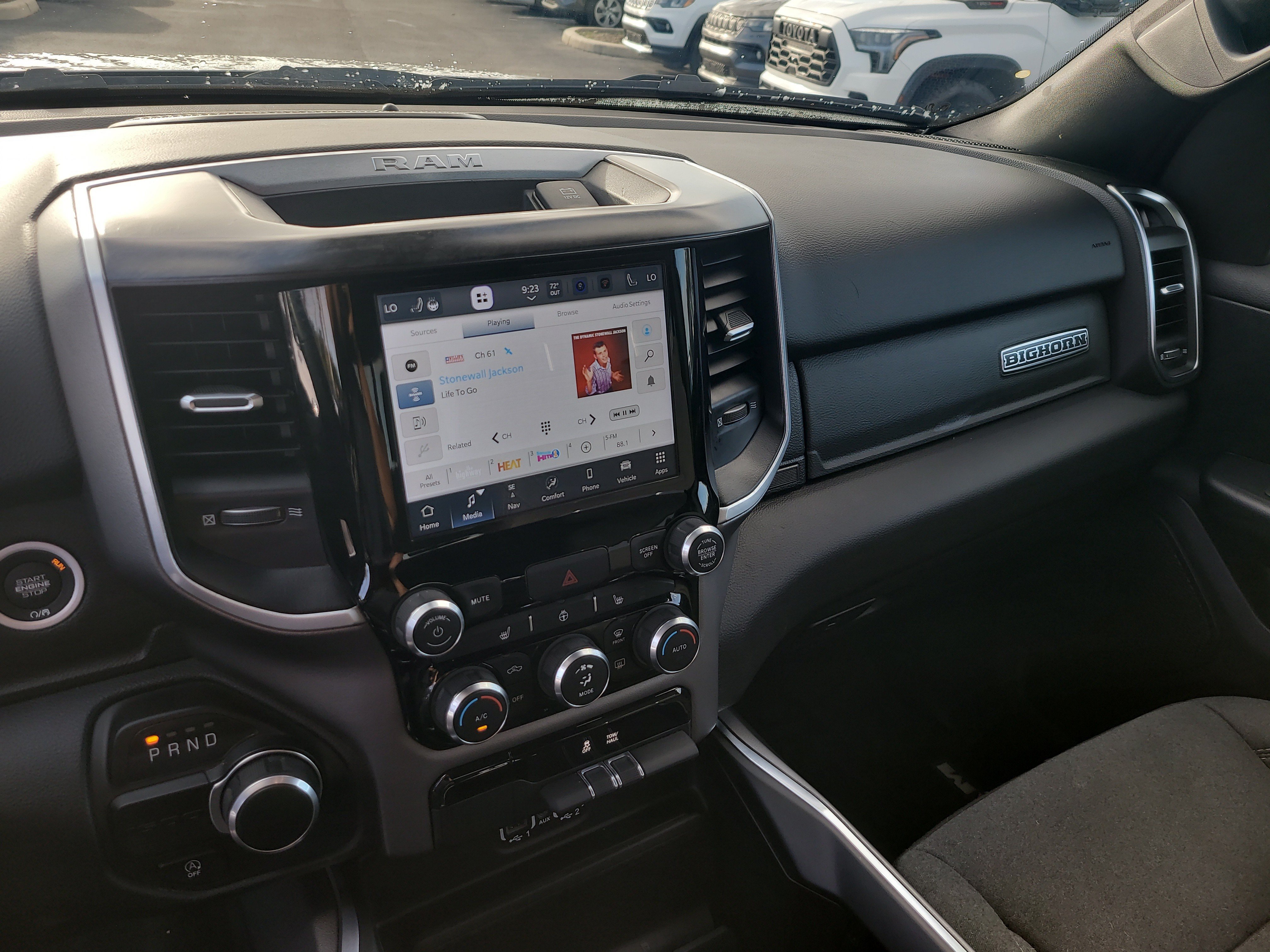 Used 2024 RAM 1500 Big Horn RWD image 21