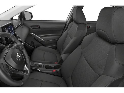 Used 2022 Toyota Corolla Cross LE w/ Moonroof Package AWD/4WD image 6
