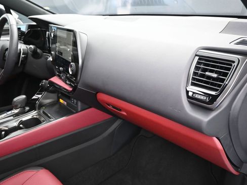 Used 2025 Lexus NX 250 FWD w/ Towing Package (2000 Lbs) image 24