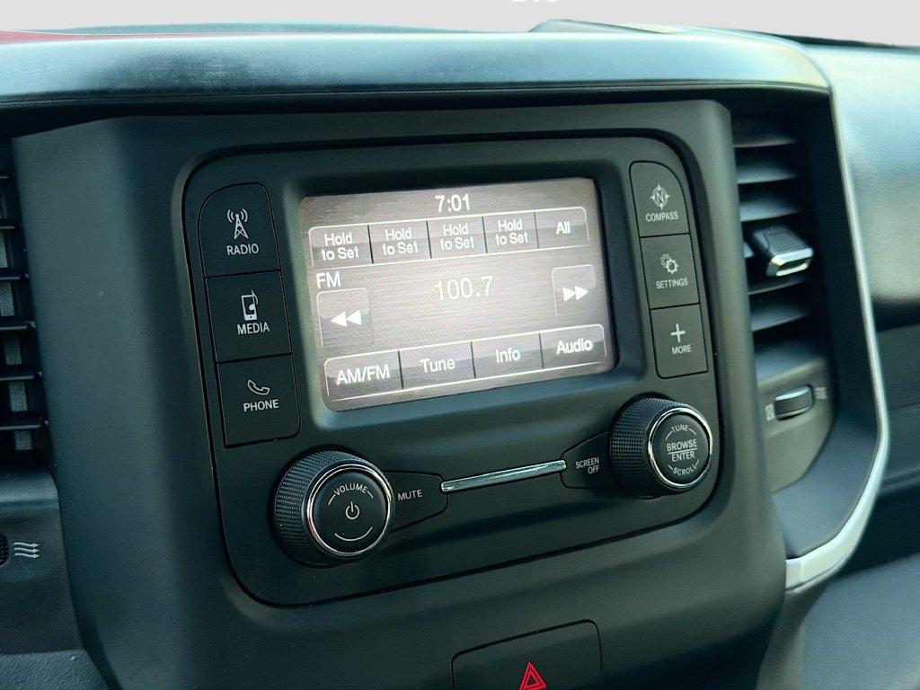 Used 2022 RAM 1500 Big Horn AWD/4WD image 14