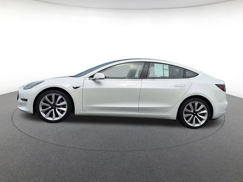 Used 2018 Tesla Model 3 Mid Range RWD image 8