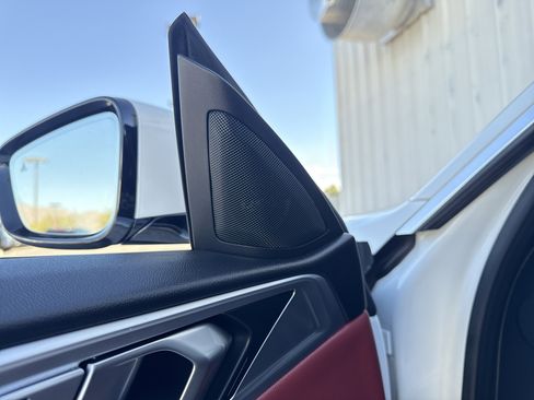 Used 2024 BMW 430i Coupe w/ Convenience Package image 23