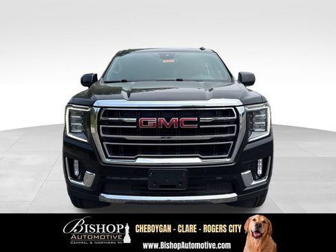 Used 2024 GMC Yukon XL SLT AWD/4WD image 16