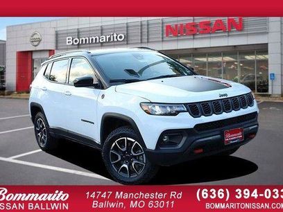 Used 2025 Jeep Compass Trailhawk