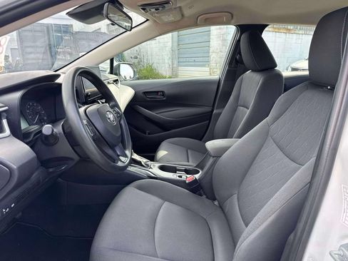 Used 2024 Toyota Corolla LE FWD image 16