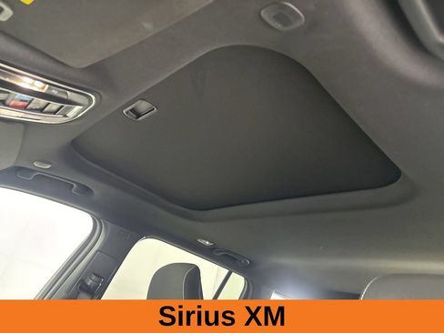 Used 2025 Jeep Grand Cherokee Laredo X w/ Luxury Tech Group I AWD/4WD image 11