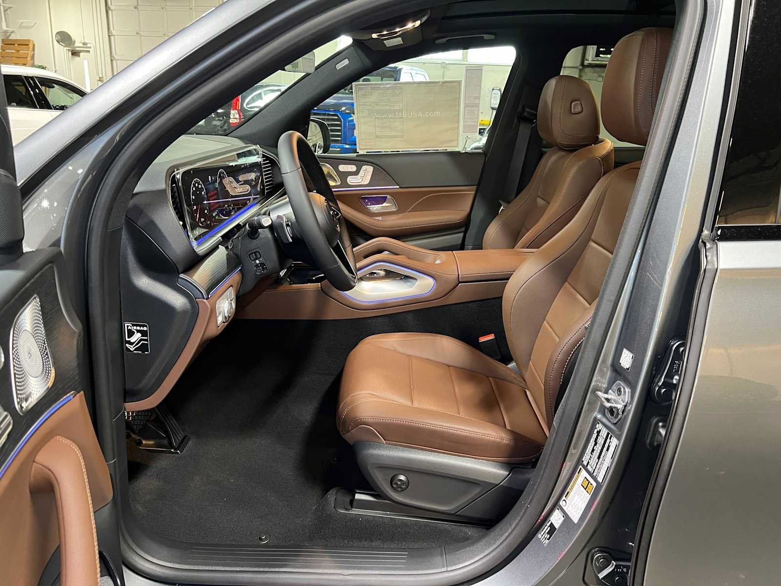 New 2026 Mercedes-Benz GLE 450e 4MATIC image 23