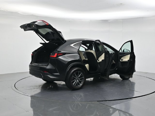 Used 2024 Lexus NX 250 FWD image 53