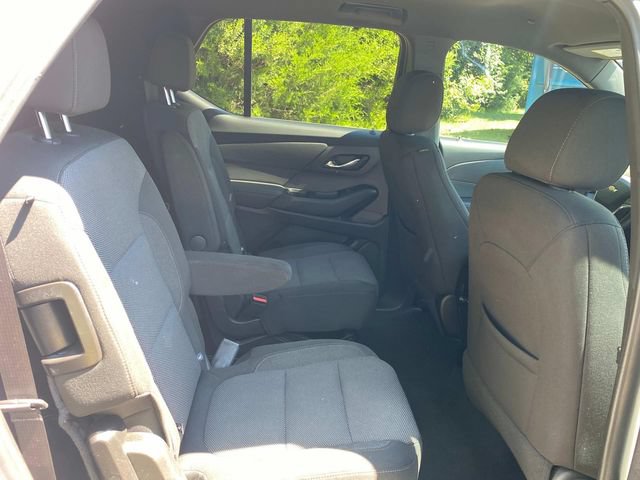 Used 2023 Chevrolet Traverse LT FWD image 32