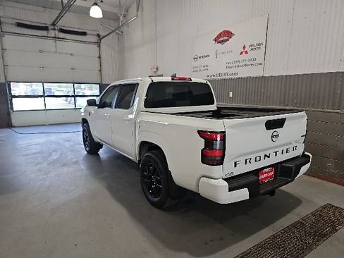 New 2026 Nissan Frontier SV AWD/4WD image 5