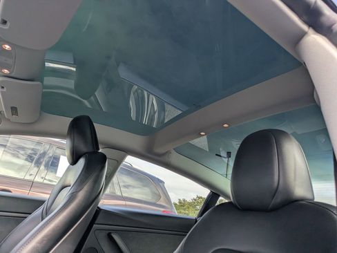 Used 2023 Tesla Model 3 Standard Range image 22