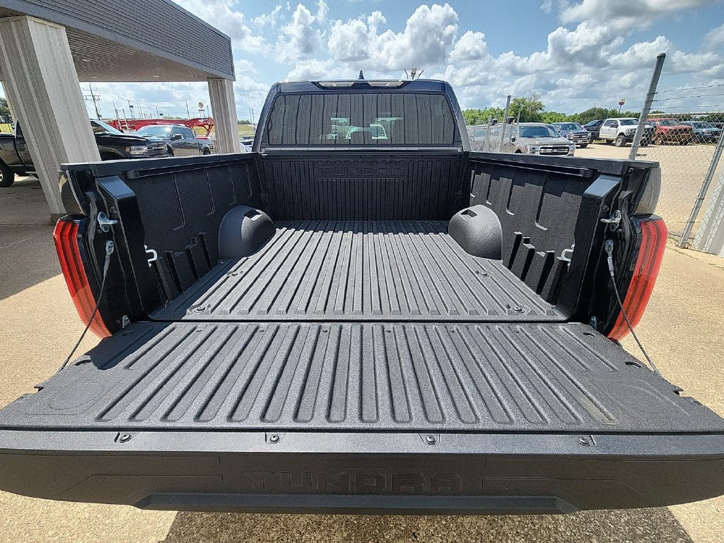 Used 2026 Toyota Tundra SR5 w/ SX Package AWD/4WD image 27