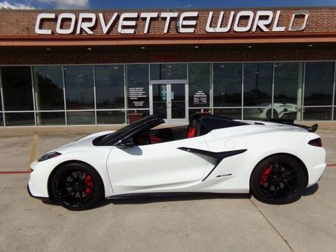 Used 2026 Chevrolet Corvette Z06 RWD image 10