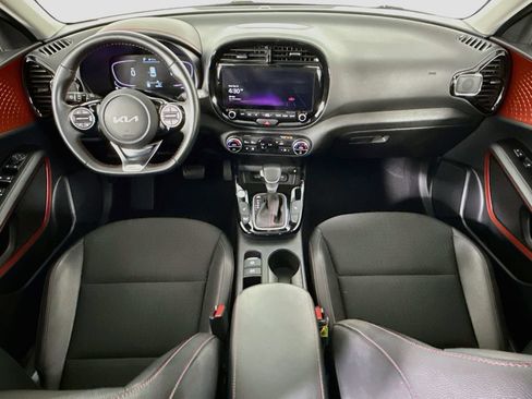 Used 2023 Kia Soul GT-Line w/ GT-Line Technology Package FWD image 13
