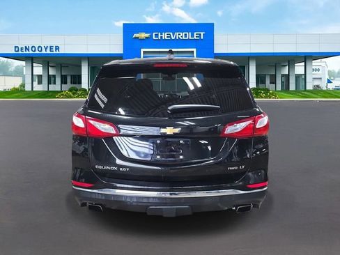 Used 2018 Chevrolet Equinox LT image 8