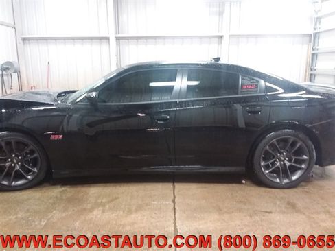 Used 2020 Dodge Charger Scat Pack image 5