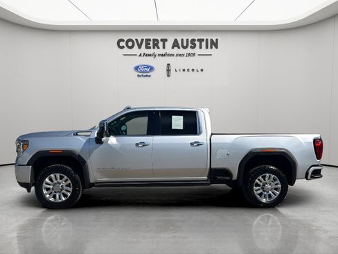 Used 2021 GMC Sierra 2500 Denali w/ Denali Ultimate Package AWD/4WD image 2